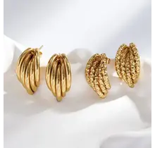 Stainless Steel Statement Studs – Bold Oorbellen Goud