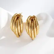 Stainless Steel Statement Studs – Bold Oorbellen Goud