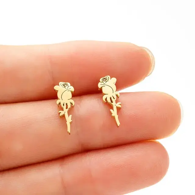 Stainless Steel Roos Oorstekers – Trendy Rose Studs Goud/Zilver
