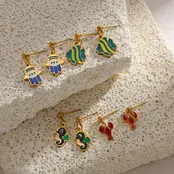 Stainless Steel Oorstekers Zee Bedels – Dancing Studs Vis Zeepaardje Kreeft Hamsa