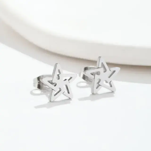 Stainless Steel Ster Oorstekers Open – Trendy Star Studs Goud/Zilver