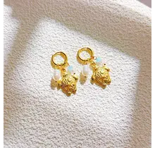 Stainless Steel Oorbellen Schildpad met Parel – Goud Beach Hoops