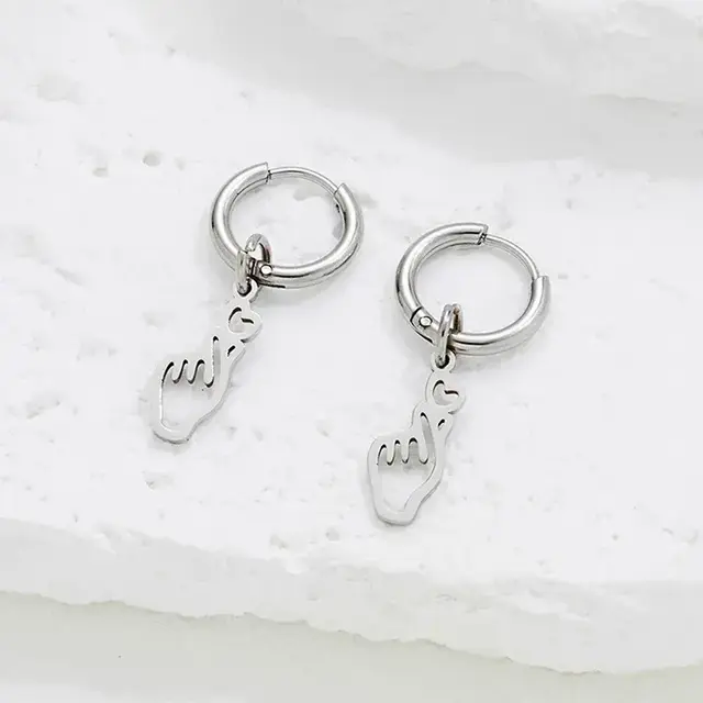 Stainless Steel Oorbellen Hand met Hart – Goud & Zilver