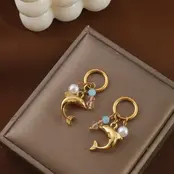 Stainless Steel Oorbellen met Dolfijn en Kralen – Goud