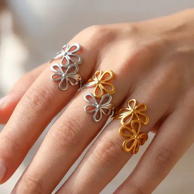 Verstelbare Stainless Steel Bloem Ring – Goud & Zilver