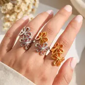 Verstelbare Stainless Steel Bloem Ring – Goud & Zilver