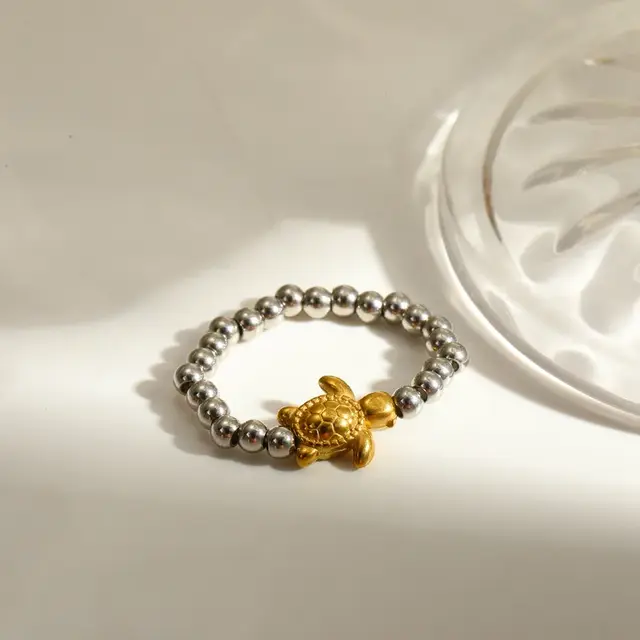 Elastische Stainless Steel Ring Schildpad – Goud, Two Tone of Parel