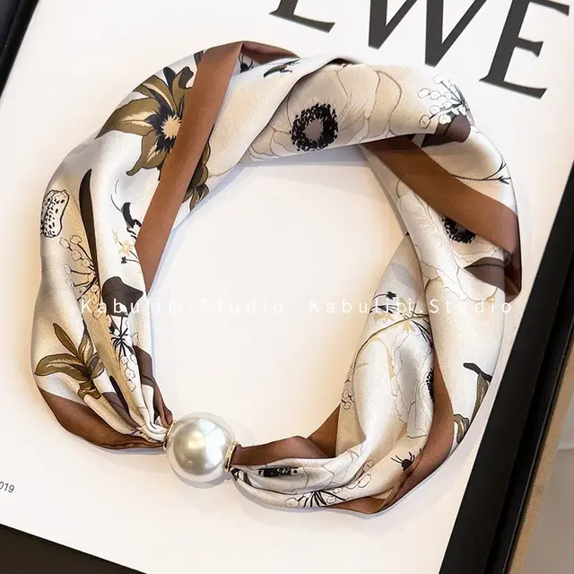 Sjaalketting met Parel Magnetische Sluiting Beige & Bruin Bloemen