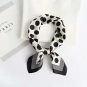 Vierkante Zijden Sjaal 70x70 cm Zwart/Wit Polkadot Print