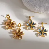 Stainless Steel Bloem Oorbellen met Zirkonia – Keuze uit Blauw of Bruin