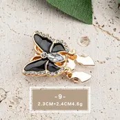 Zwarte Vlinder Button Cover met Kristallen – Trend Accessoire