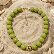 Groene Kralen Ketting met Gouden Detail – Trendy Fresh Look Necklace