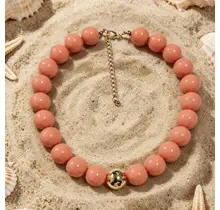 Koraal Roze Kralen Ketting met Gouden Detail – Feminine Trend Necklace
