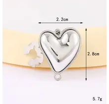 Button Cover Hart Zilver – Trendy Blouse Accessoire met Metalen Afwerking