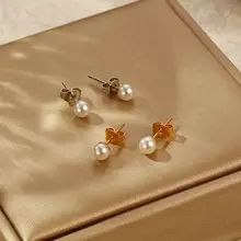 Stainless Steel Oorstuds Parel Goud of Zilver – Tijdloze Minimalistische Studs