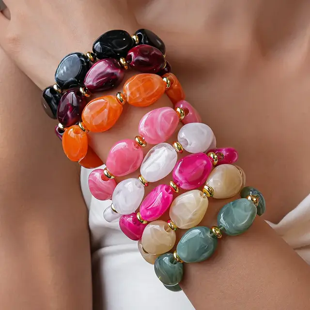 Resin Kralenarmband Bordeaux – Dieprode Statement Armband met Glans