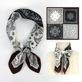 Zwart Wit Paisley Sjaaltje – Stoer & Trendy Contrast