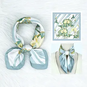 Groen Wit Botanisch Sjaaltje – Natuurlijke Trend Look