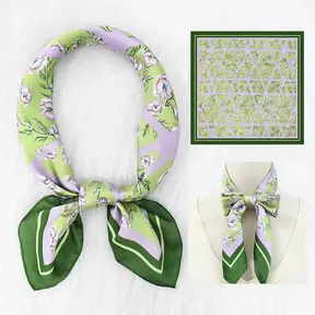 Groen Lila Bloemen Sjaaltje – Fresh & Trendy Look