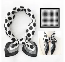 Zwart Wit Polkadot Sjaaltje – Trendy Stippen Print