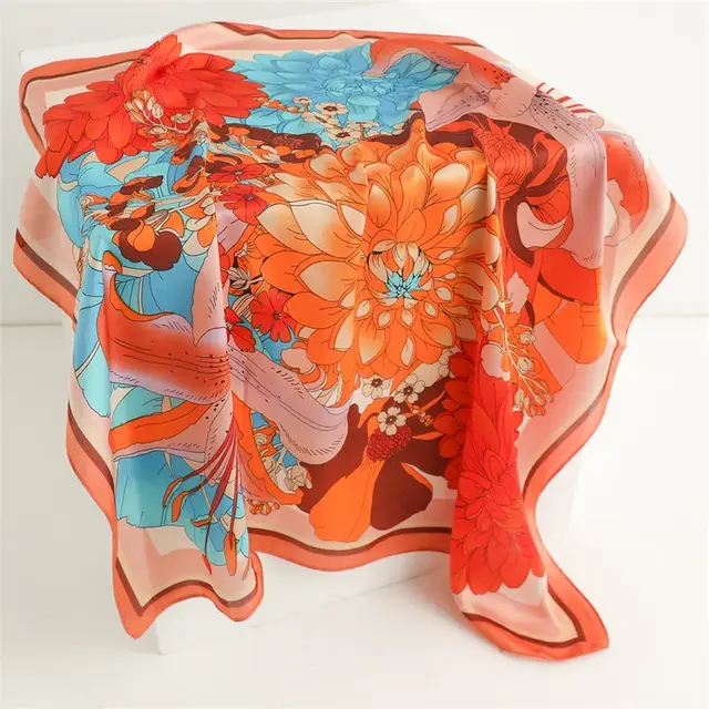 Goodies Label Sjaaltje Bloom Bow Coral 70 x 70 cm