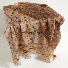 Goodies Label Sjaaltje Chain Chic Taupe 70 x 70 cm