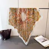 Goodies Label Sjaaltje Paisley Ivory Orange 70 x 70 cm
