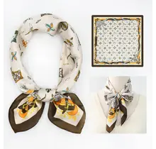 Goodies Label Sjaaltje Botanical Charm Ivory 70 x 70 cm