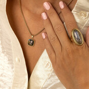 Vintage Ring met Ovale Edelsteen • Labradorite