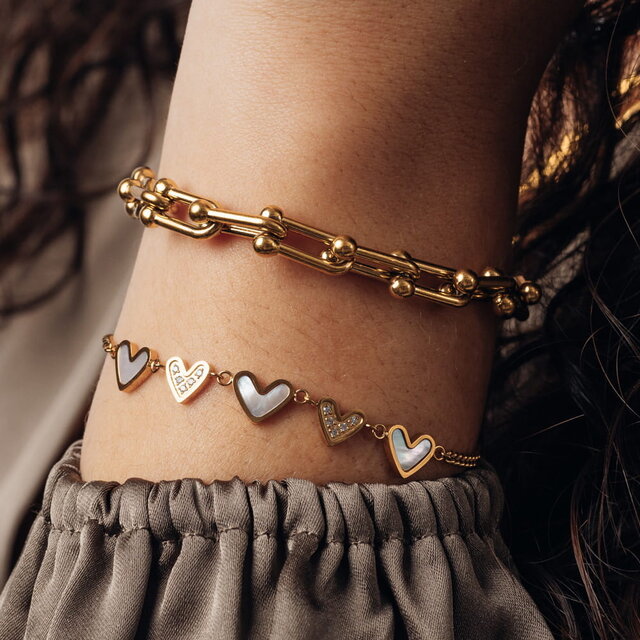 iXXXi Armband Lover