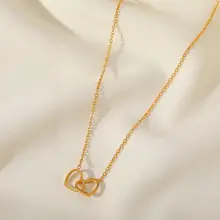Goudkleurige Stainless Steel Dubbele Hart Ketting 40 + 5 cm | Goodies