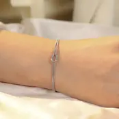 Zilverkleurige Stainless Steel Dubbele Knoop Armband | Goodies