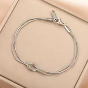 Zilverkleurige Stainless Steel Dubbele Knoop Armband | Goodies