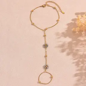 Goudkleurige Stainless Steel Handketting met Bloemen | Goodies