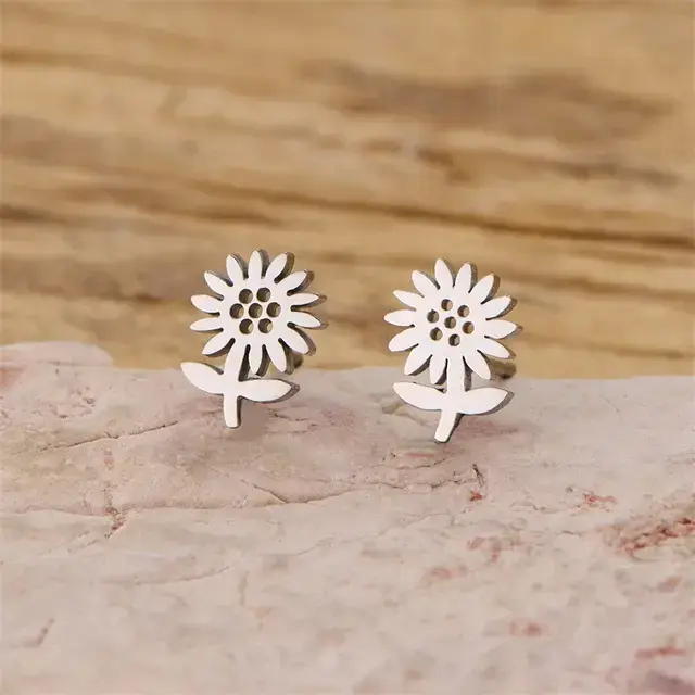 Goodies Label Zilverkleurige Zonnebloem Oorstuds 9 mm | Stainless Steel