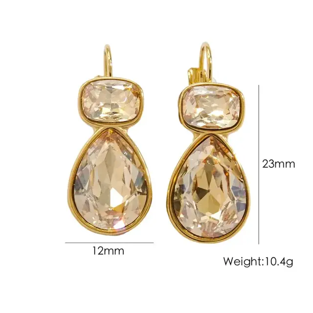 Goodies Label Goudkleurige Crystal Drop Oorbellen 23 mm | Statement Earrings