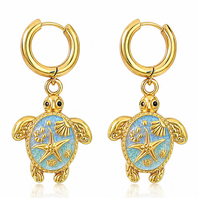 Goodies Label Goudkleurige Zeeschildpad Hoops | Coastal Statement Oorbellen