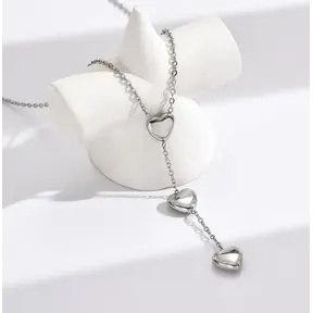 Goodies Label Zilverkleurige Y-Ketting met Drie Hartjes