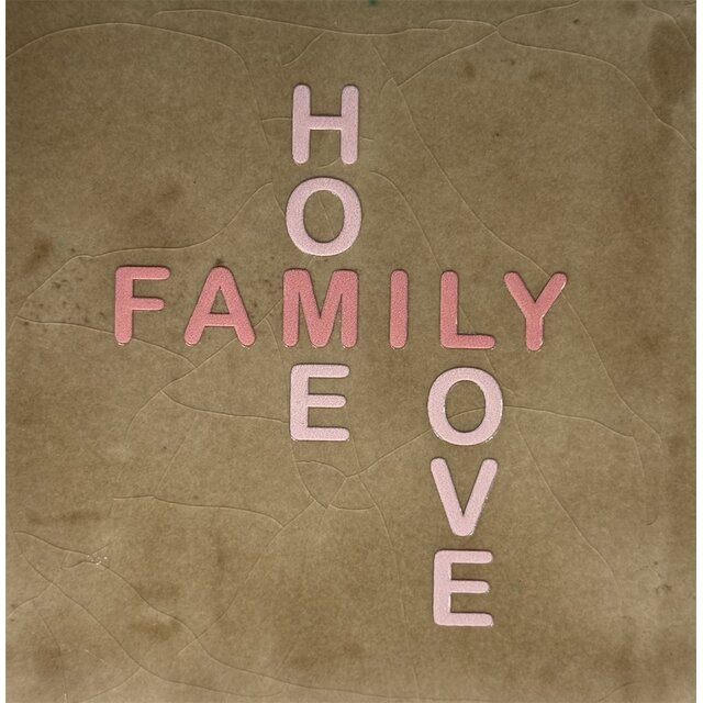 home family love nieuw taupe/zalm(nude roze)