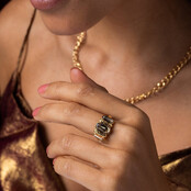 Vintage Romance Ring met Glasstenen • Smoky Topaz