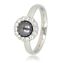 Zilveren ring - zwarte parel - zirkonia steentjes