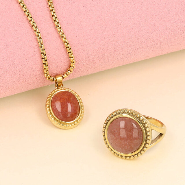 Vintage Ketting met Edelstenen Hanger • Berry Quartz