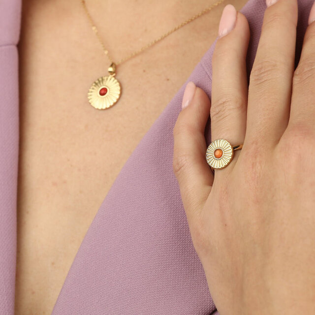 Gouden ring met zonnetje - Carnelian edelsteen - Stijlvol
