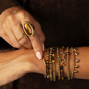 Edelstenen Armband met Gouden Kralen • Tiger Eye • 4 mm