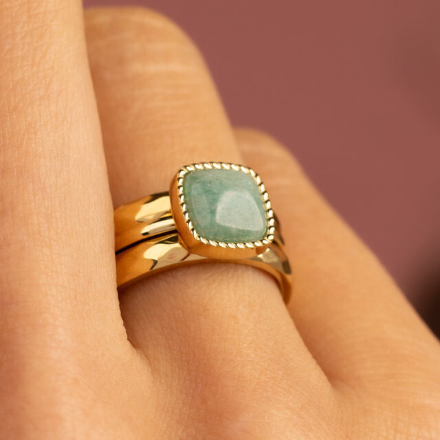 Gouden Zegelring met Blauwgroene Amazonite Edelsteen