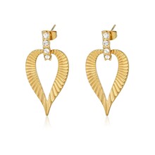 Gouden oorbellen met hartvormige hanger en zirkonia