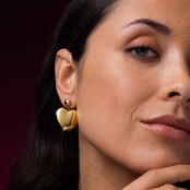 Hartvormige Oorstekers • Goud • 25 mm