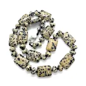 Vintage Etnische Natuursteen Hanger Halsketting  Dalmatijnse jaspisRechthoekige Gepolijste Kralen Handgemaakte Sieraden Voor Dames Heren