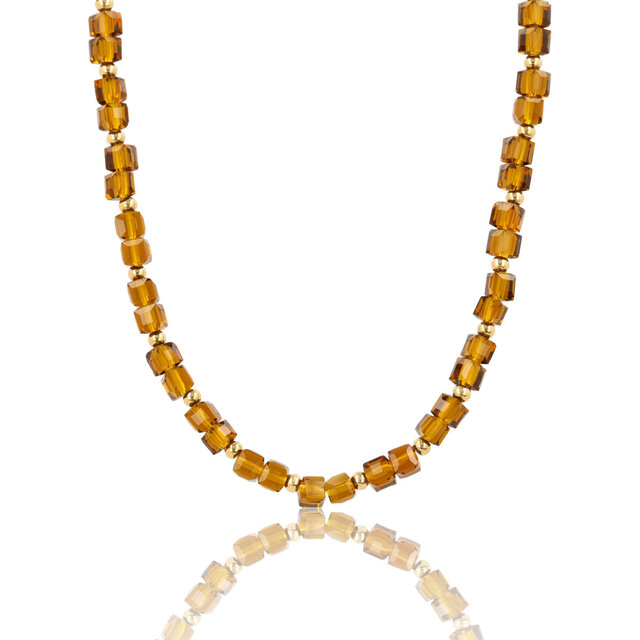 Ketting met Facetgeslepen Vierkante Kralen • Bruine Glassteen