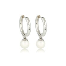 Elegante Zilveren Oorringen met Parelglans
